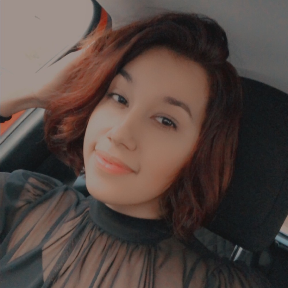 Meet your Posher, Julieta